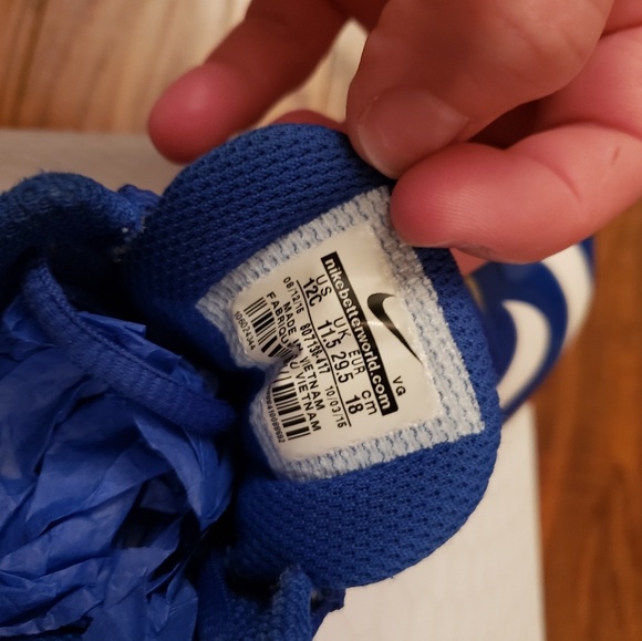 Baseball cleats - Picture 4 of 6